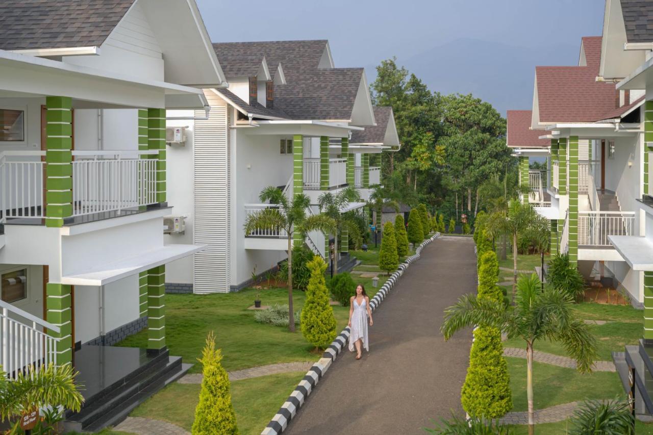 Sprise Munnar Resort And Spa Экстерьер фото